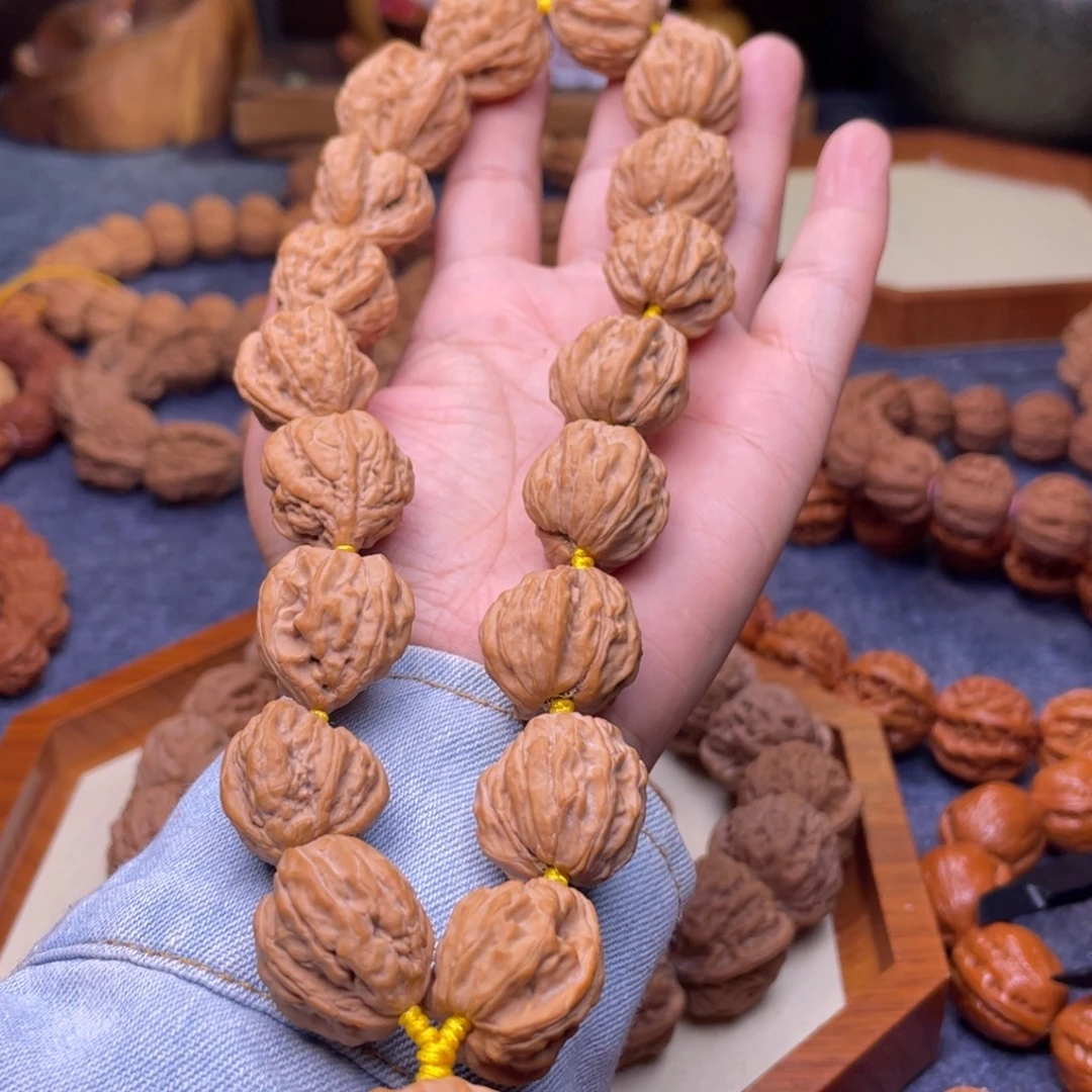 我***。文玩核桃吊坠核桃