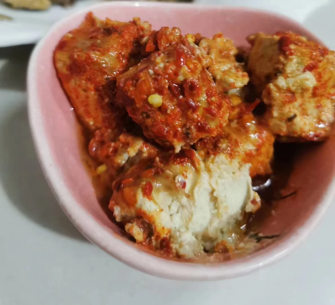 新县大别山特产紫风铃豆腐乳农家自制荆芥泥豆腐