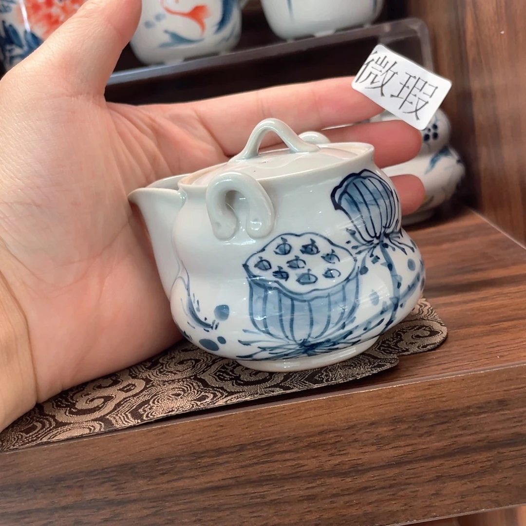 釉下手绘茶具微瑕