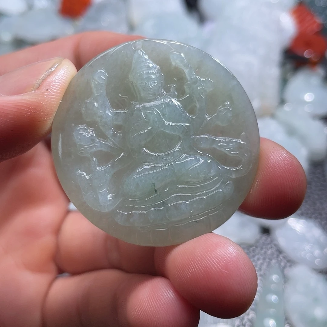 翡翠未镶嵌颈饰翡翠