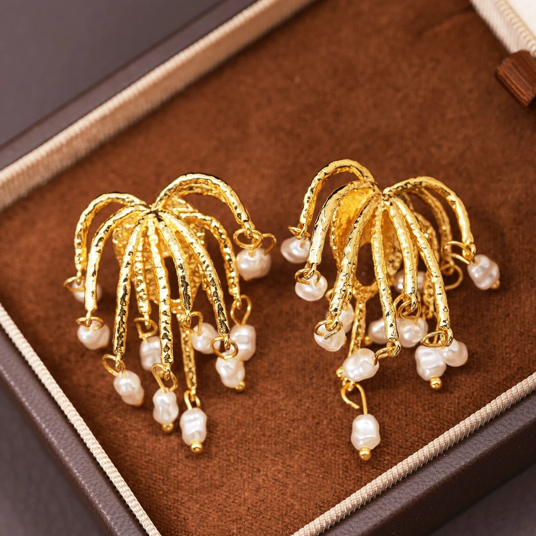 铜合金仿珍珠耳饰 轻奢高级感耳钉2025新款