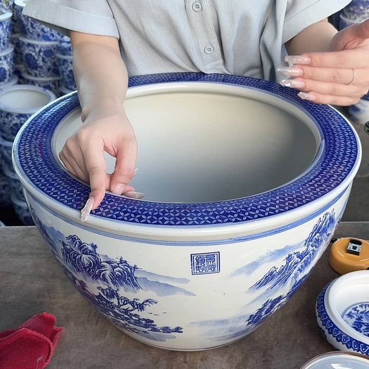 瓷片口径40厘米 高度25厘米