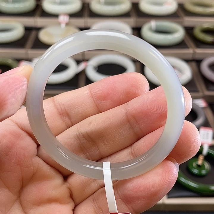 和田玉未镶嵌手镯（冰烟紫）