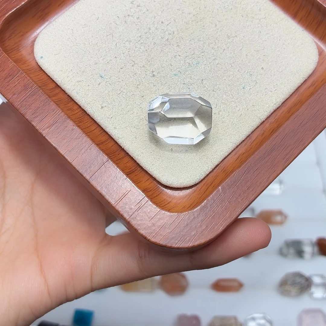 银S925镶嵌珠宝半成品水晶白水随型打孔定制不退换