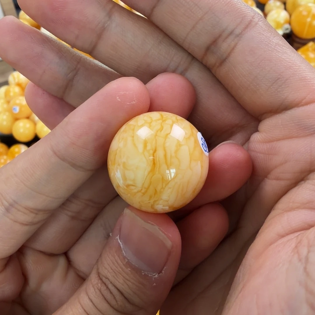 D***@琥珀未镶嵌珠宝奇石