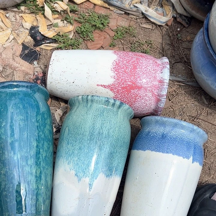 紫泥花盆口11高20！颜色随机。。。。。。。。。。