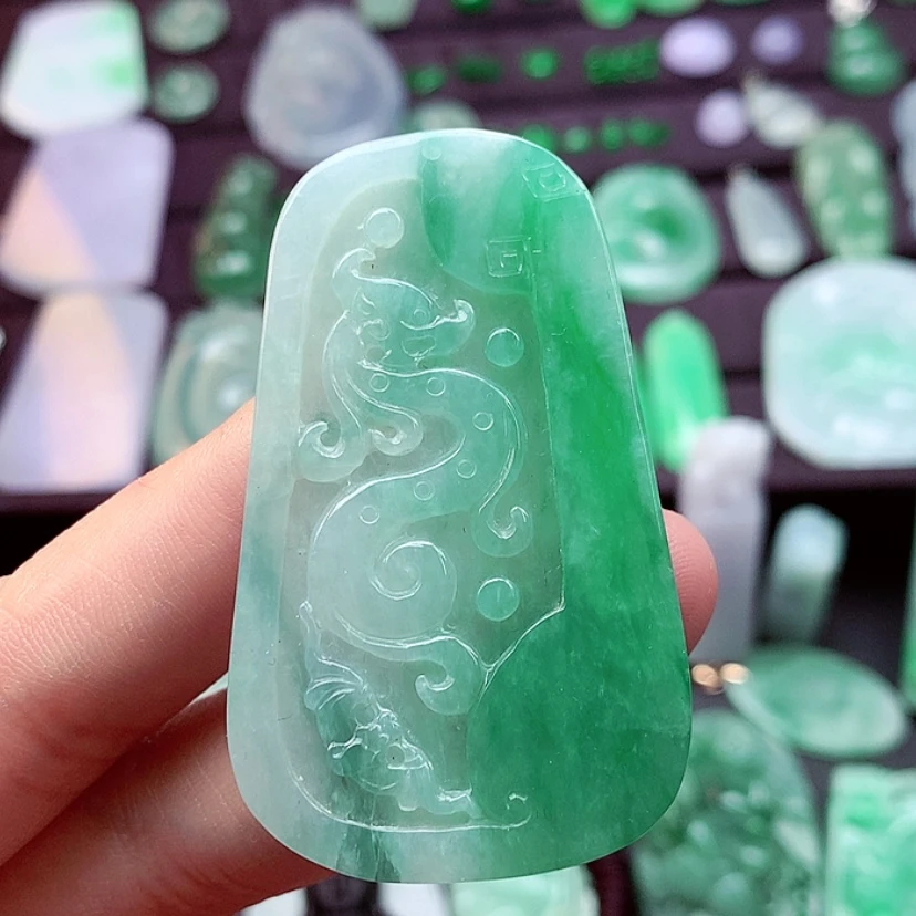 【闪购商品】吊坠(不含链)未镶嵌翡翠龙牌