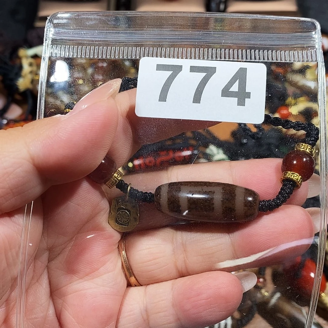 未镶嵌颈饰玛瑙/玉髓