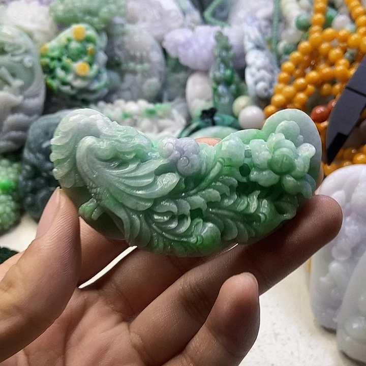 定制翡翠未镶嵌天然翡翠