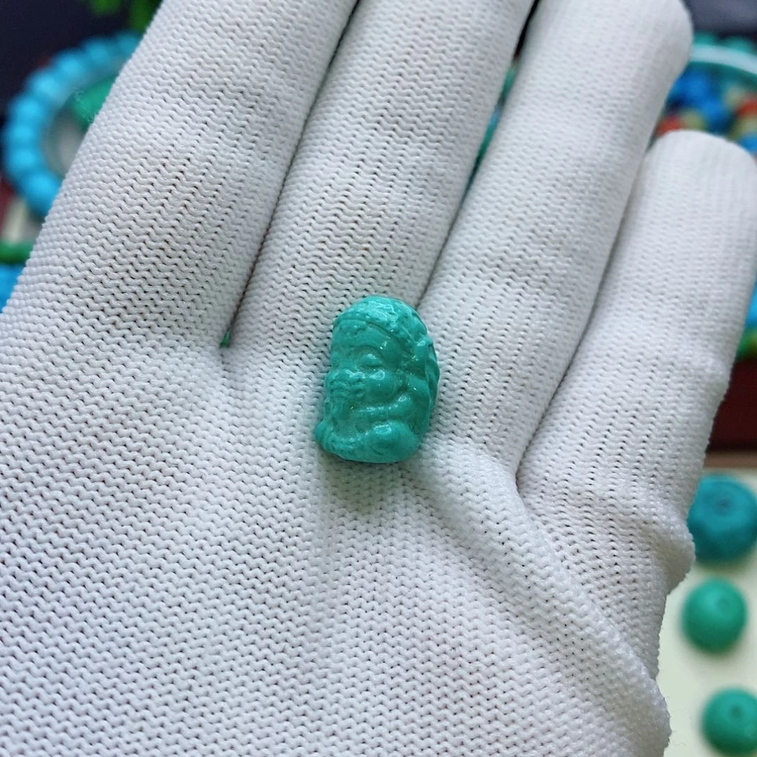 象神10mmx15mm高瓷高绿一颗