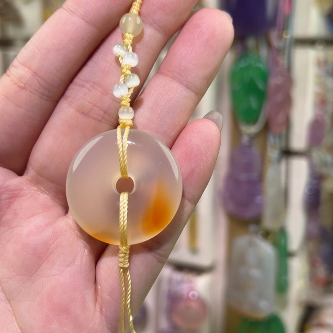 玛瑙/玉髓未镶嵌吊坠(赠链)