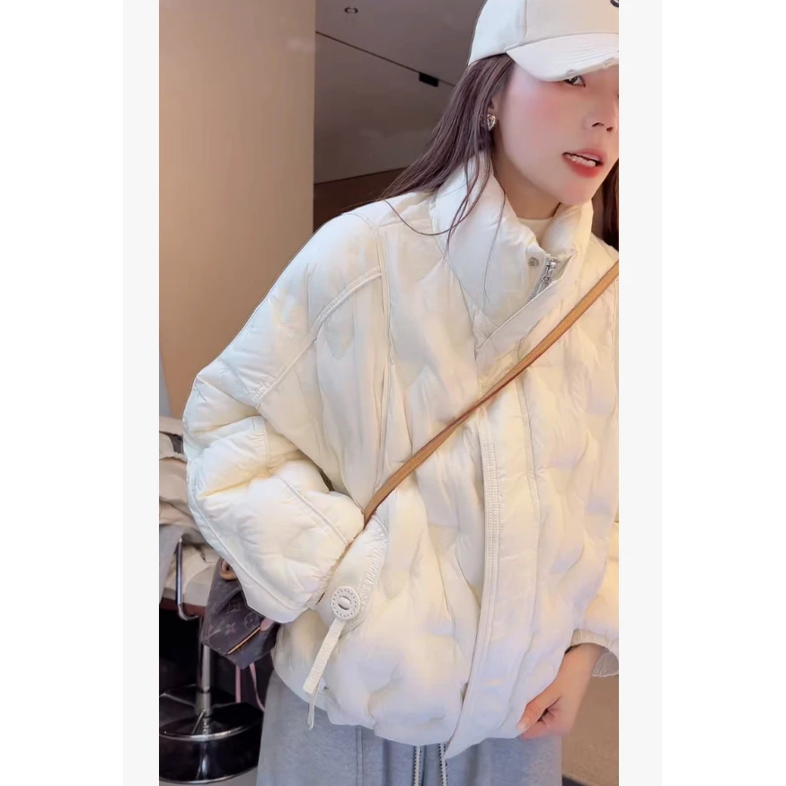 九佳 新款精致白鸭绒高货羽绒宽松法式立领羽绒服