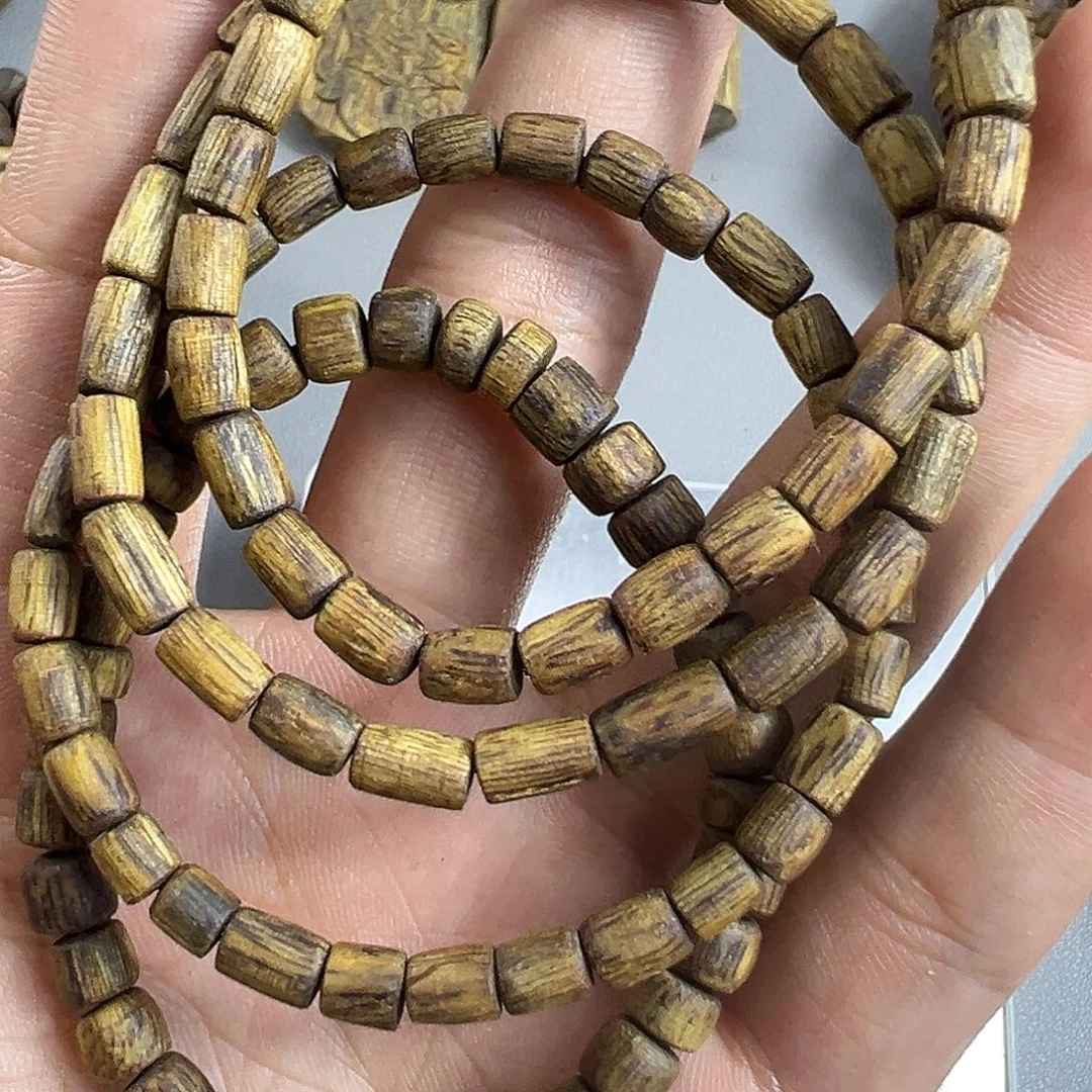 沉香沉香枕奇楠沉香随型桶珠单圈高油