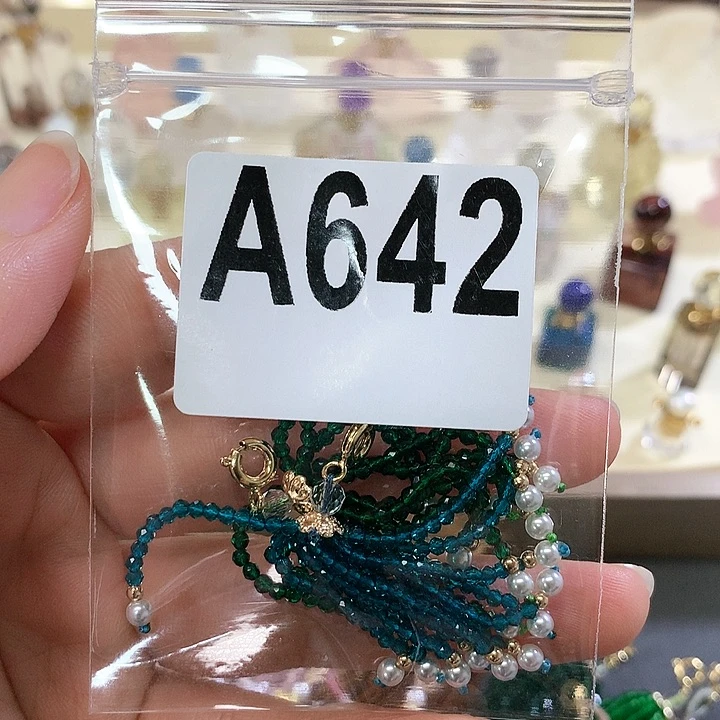 水晶香水瓶未镶嵌?****子
