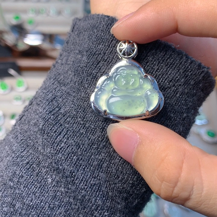 翡翠未镶嵌颈饰吊坠