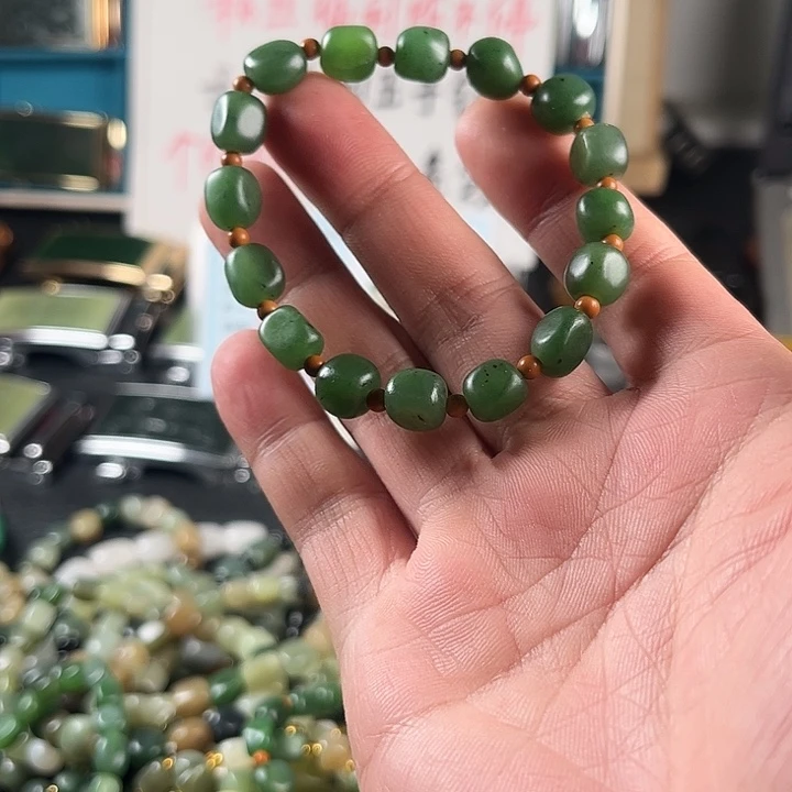 未镶嵌和田玉珠宝半成品