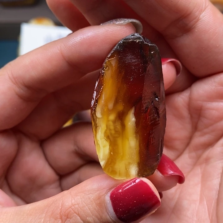 未镶嵌定制琥珀蜜蜡