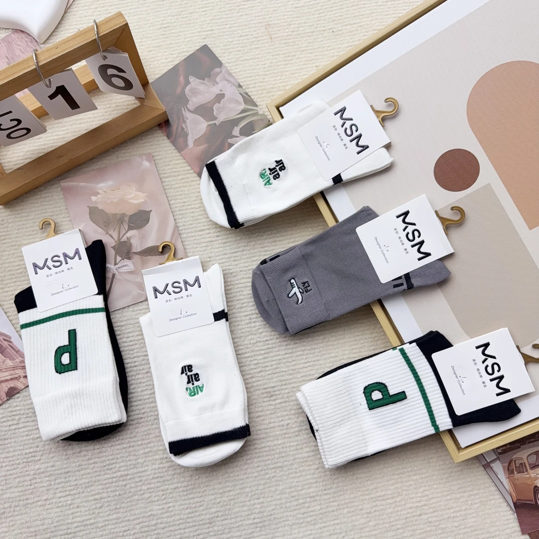 MD002-59 五双男袜休闲简约时尚中筒袜