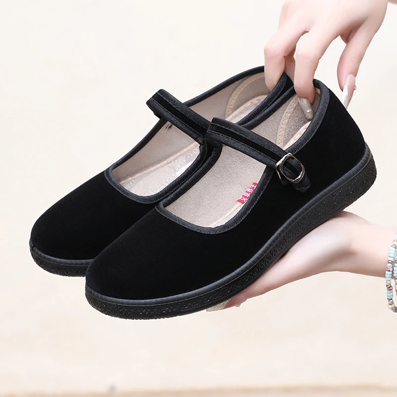 新款舒适老北京布鞋女款防滑平底黑色工作鞋透气老年妈妈舞蹈鞋
