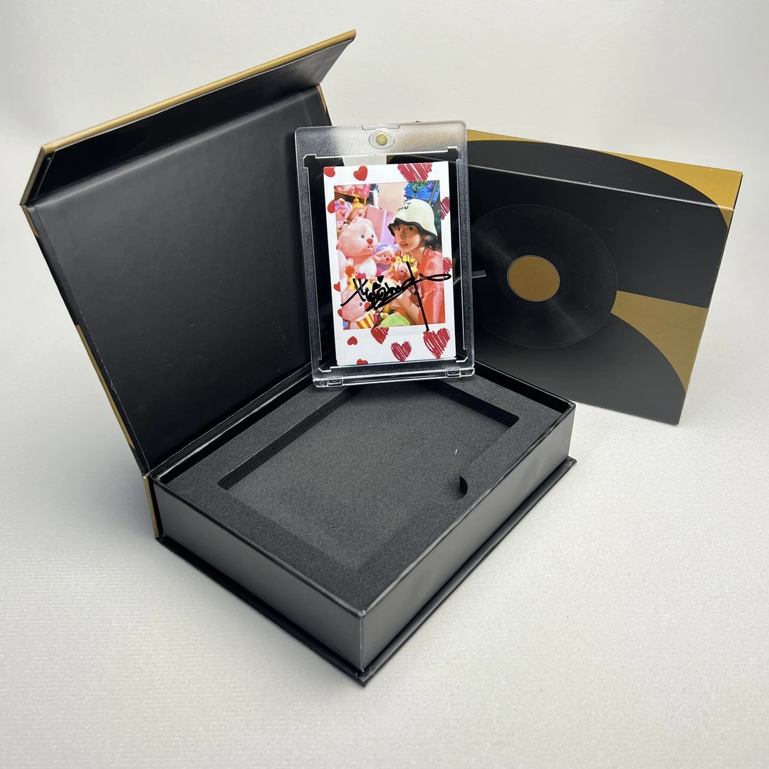 N1446鞠婧祎 签名正品拍立得照片 爱心