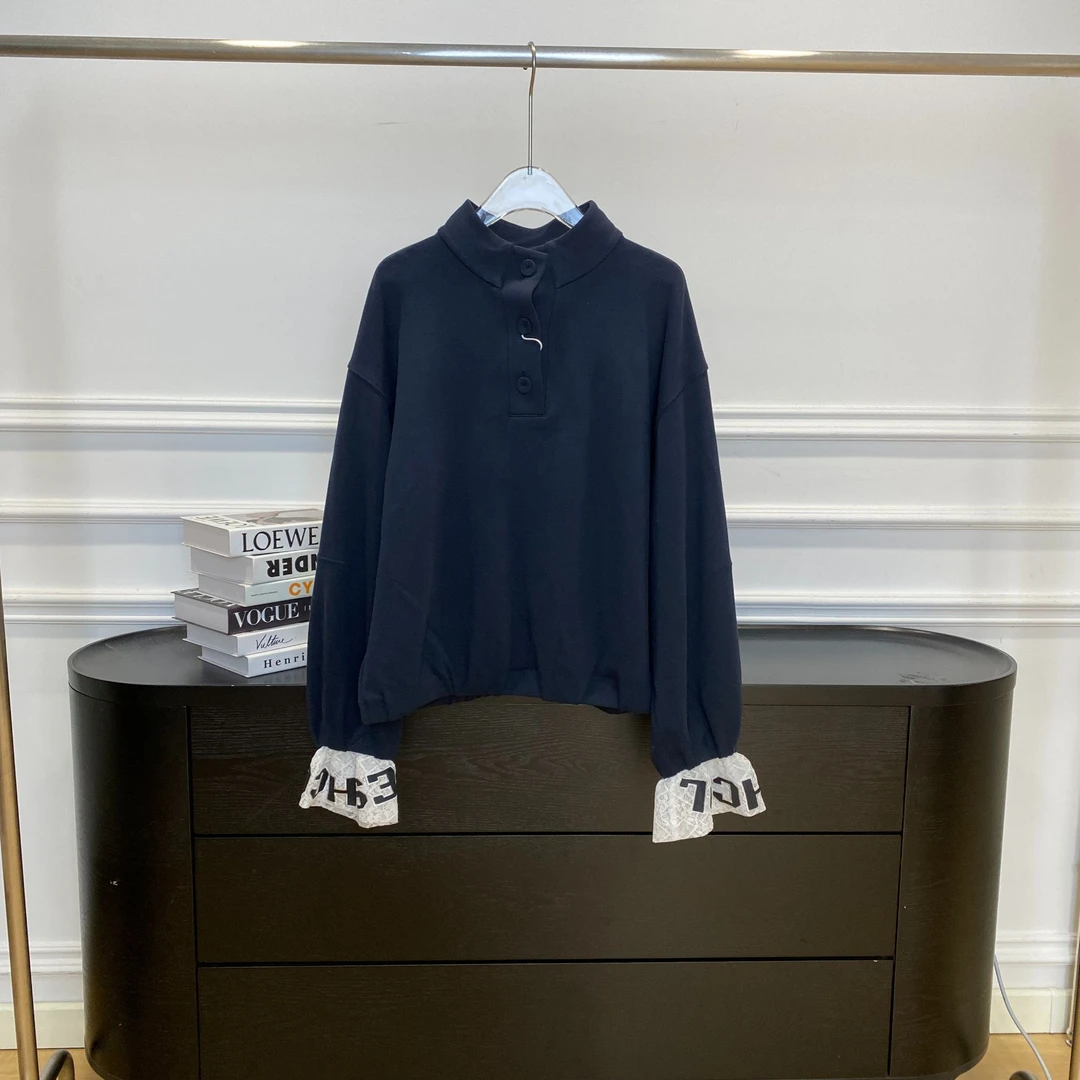 以十七 复古简约卫衣25年春Y510704——1790