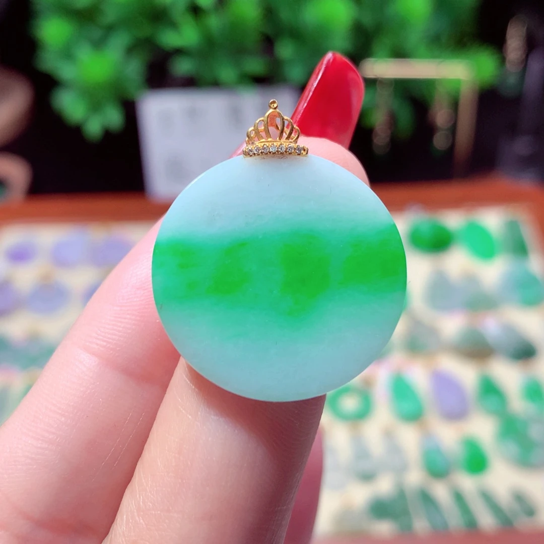 翡翠吊坠(不含链)18K金镶嵌