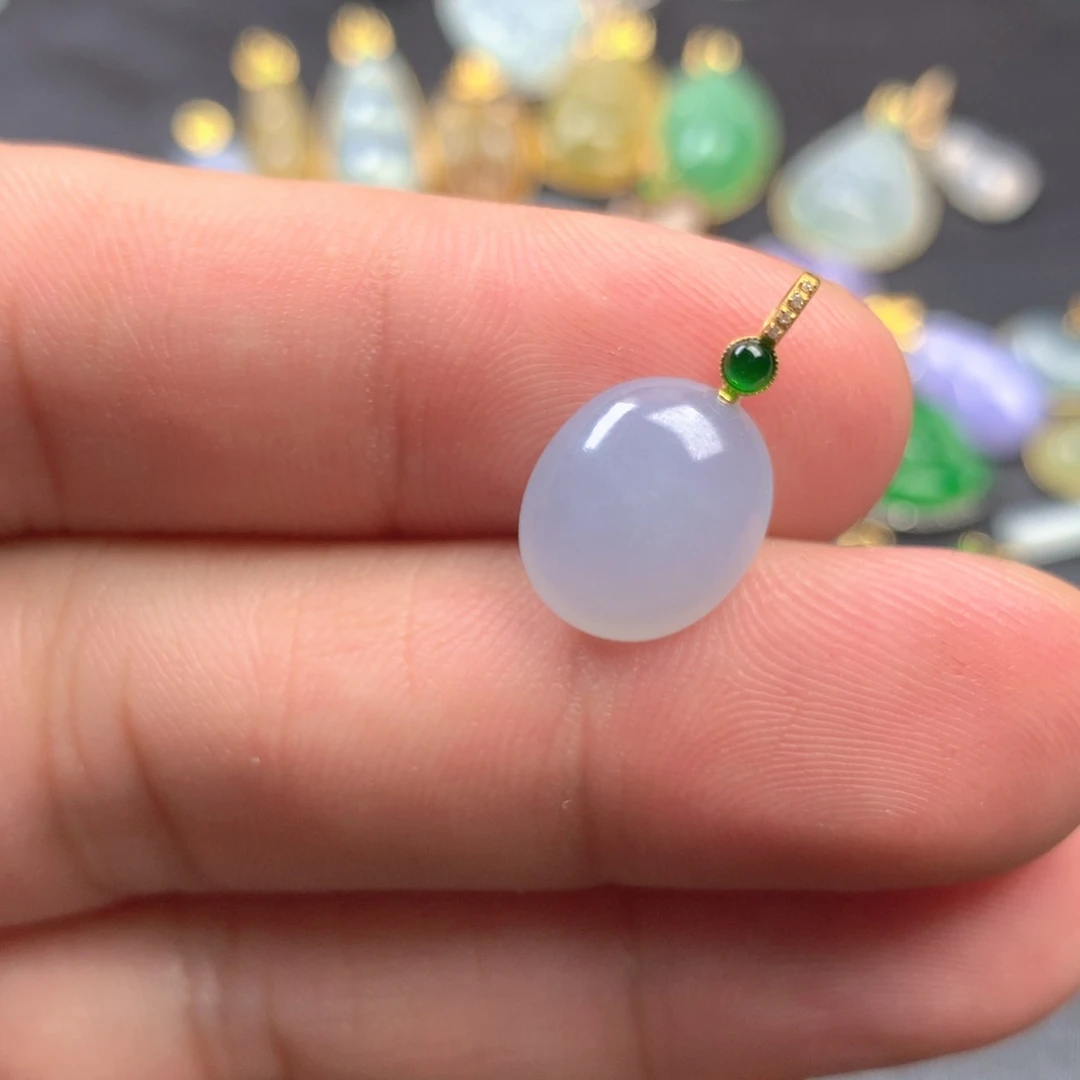 【闪购商品】颈饰18K金镶嵌翡翠翡翠