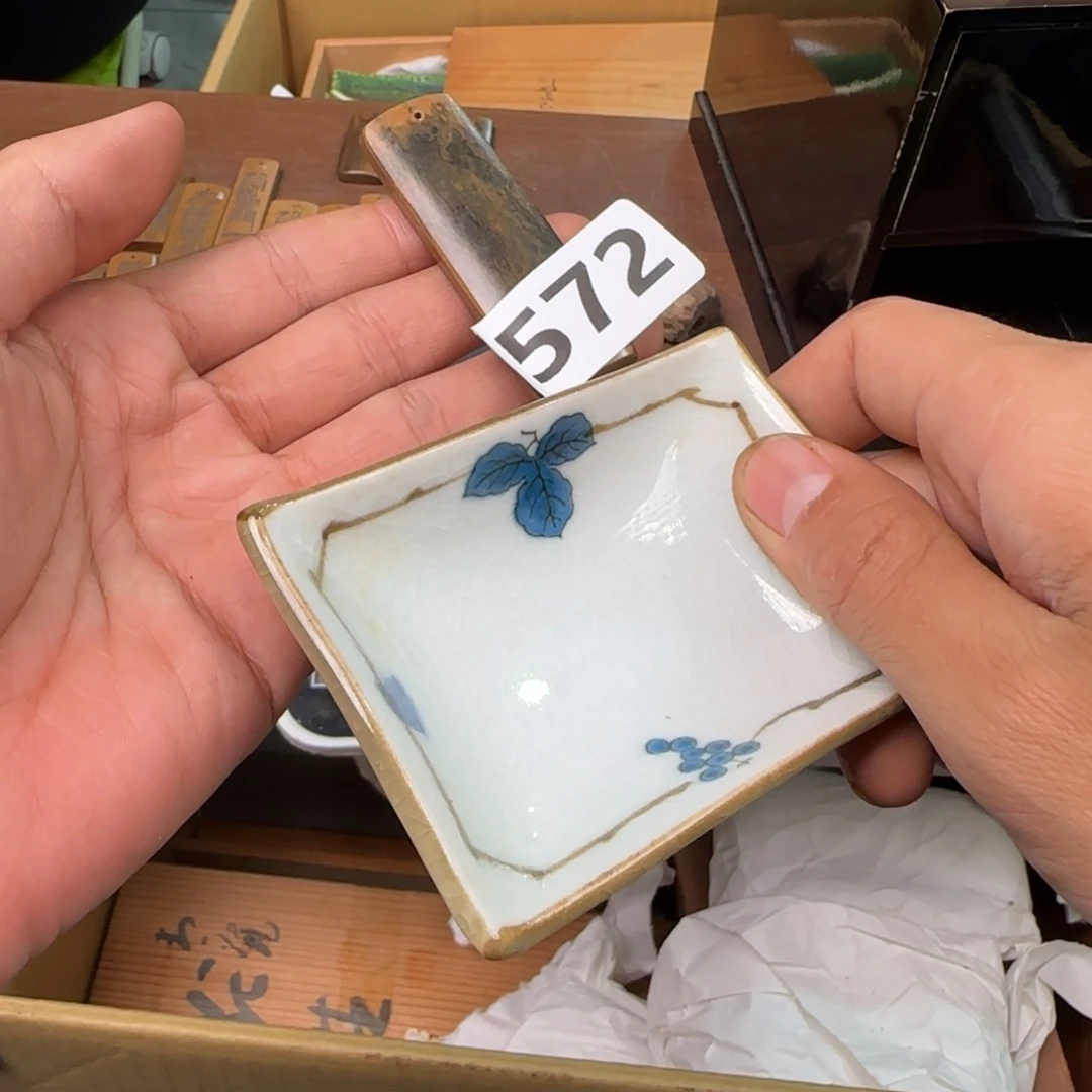 陶瓷孤品单件车里拍