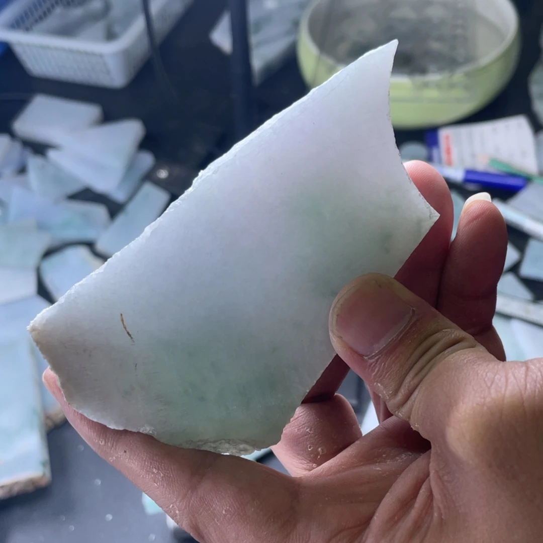 定制翡翠未镶嵌翡翠