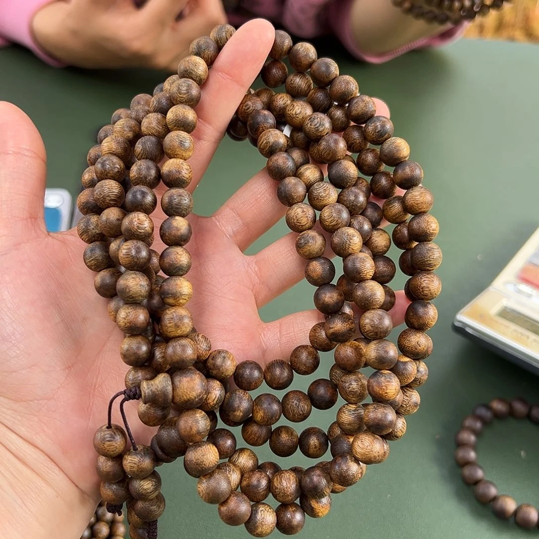 沉香手串乌身34克卡9多样性发一条