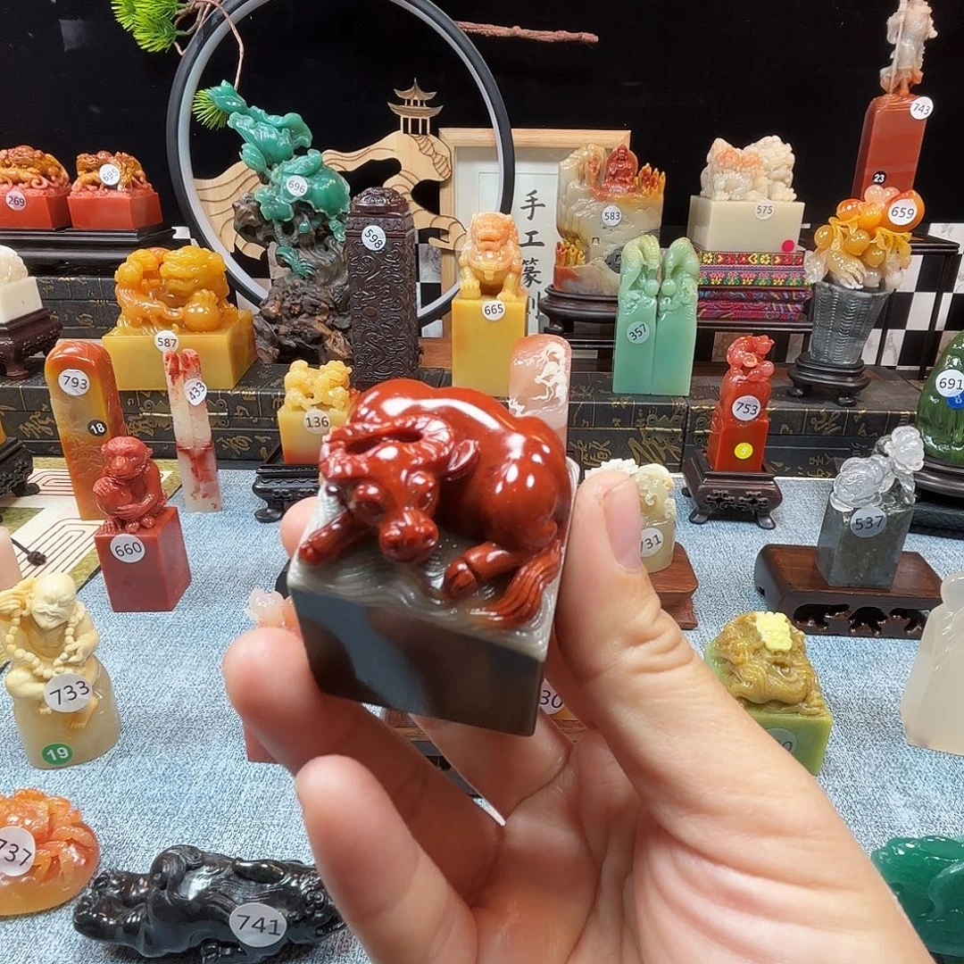 寿山石印石牛气冲天8