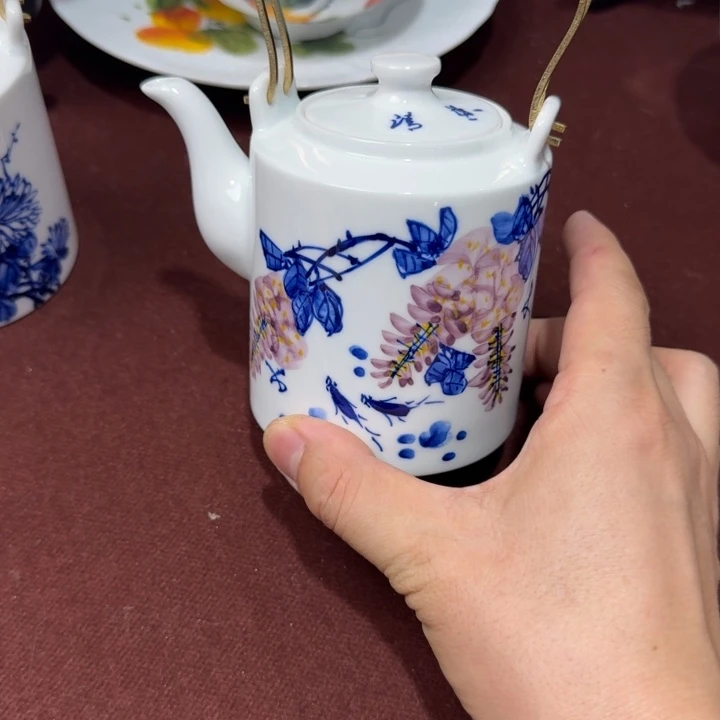 景德镇陶瓷手工制作