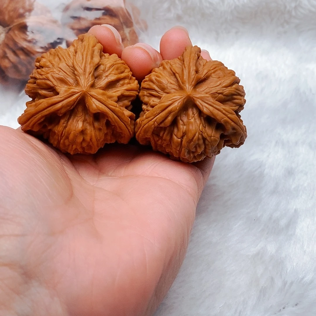 k***记吊坠文玩核桃三棱