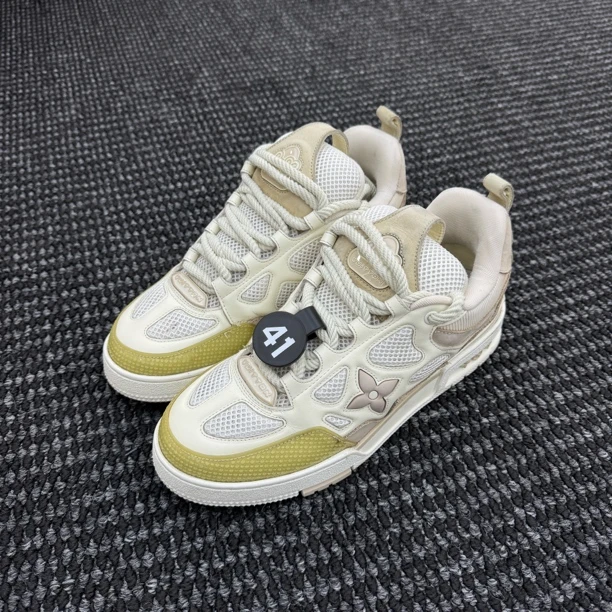 95新 LouisVuitton/路易威登 41码 Stake 牛皮 PVC 织物