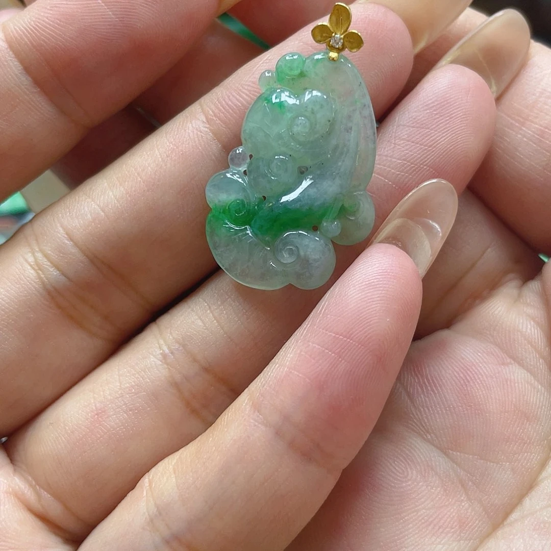 翡翠手镯18K金镶嵌翡翠550