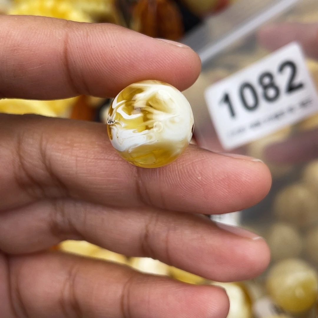 蜜蜡未镶嵌珠宝奇石粉17