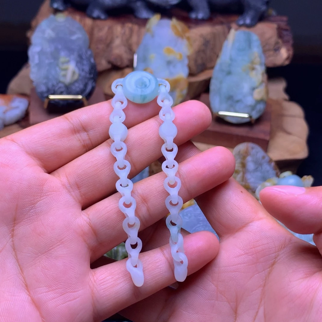 0***i定制翡翠未镶嵌手链