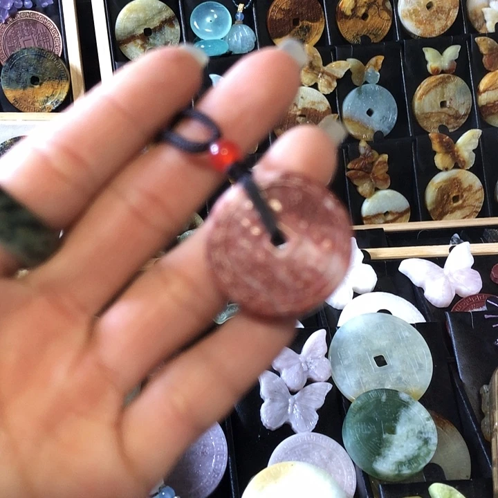 岫玉未镶嵌岫玉挂件