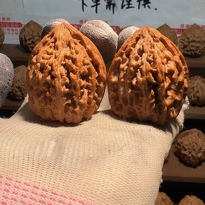 奇***果核桃秦岭野生无名鸡心