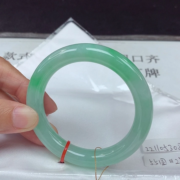 翡翠未镶嵌手镯55圈3082