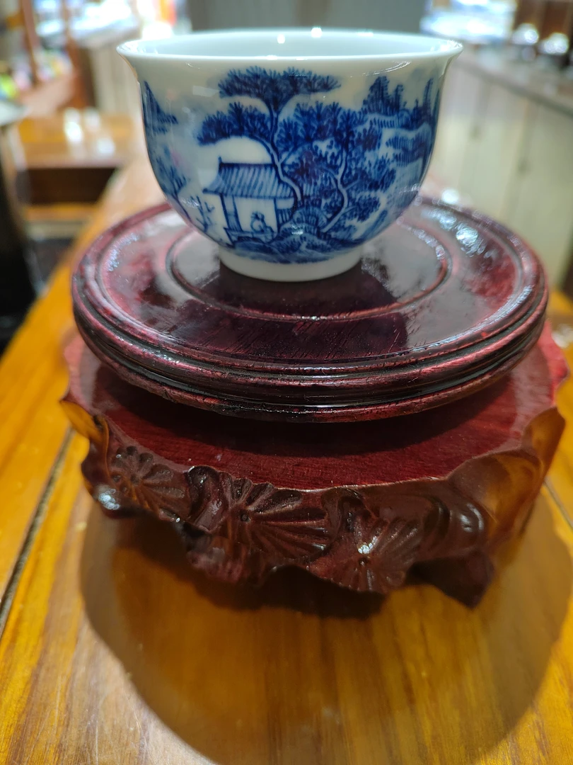 景德镇纯手绘青花小如柿杯