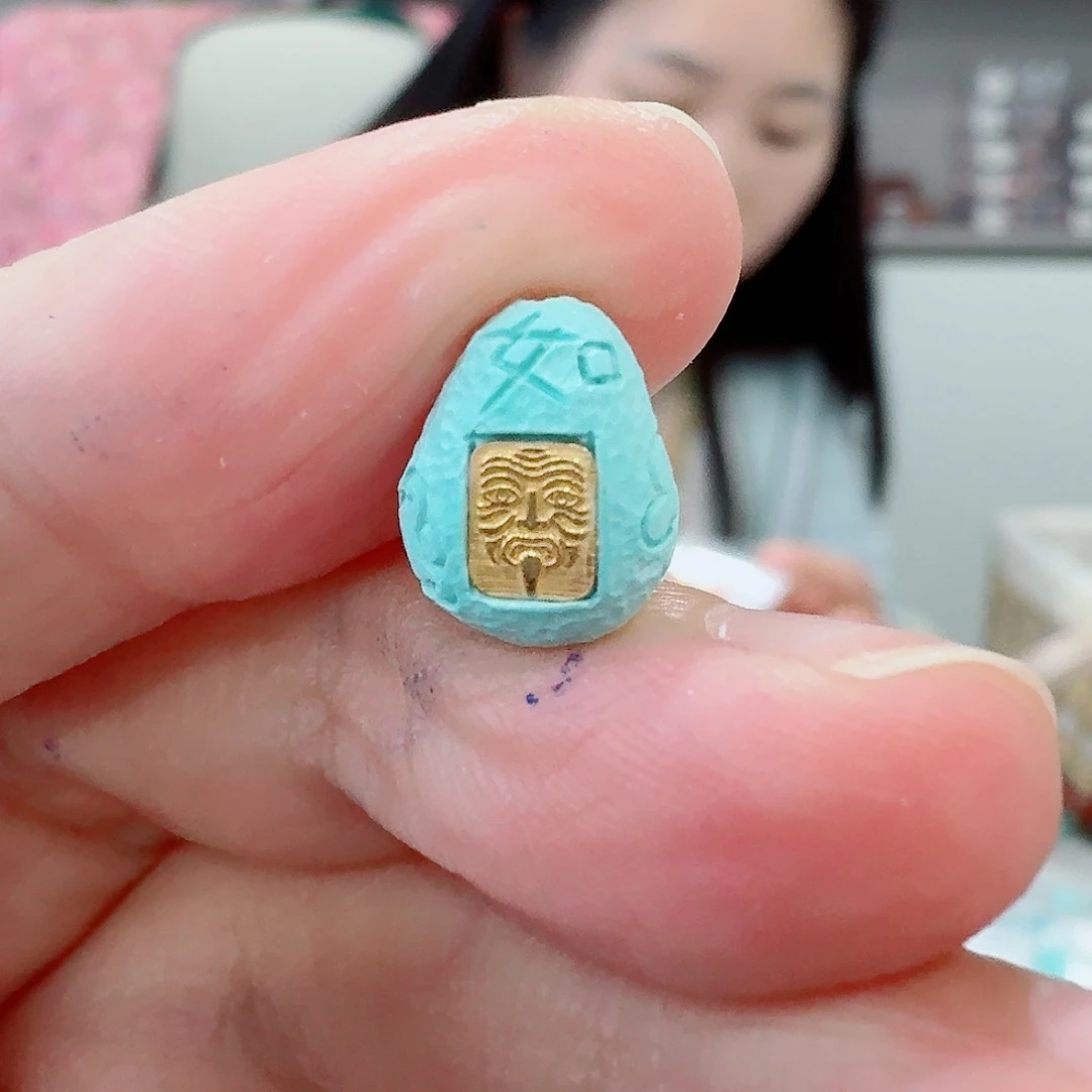 绿松石未镶嵌珠宝奇石