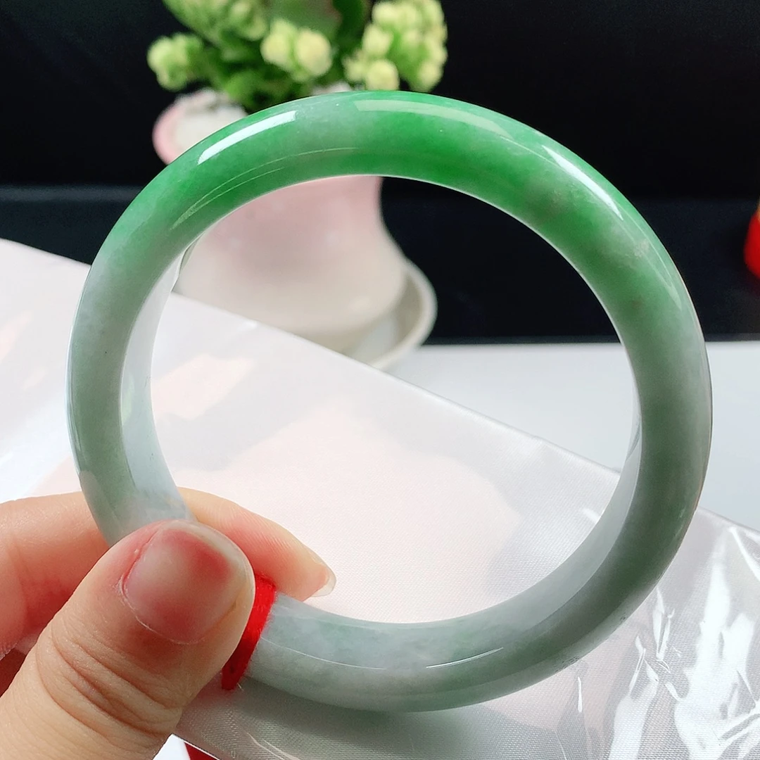 翡翠未镶嵌手镯626