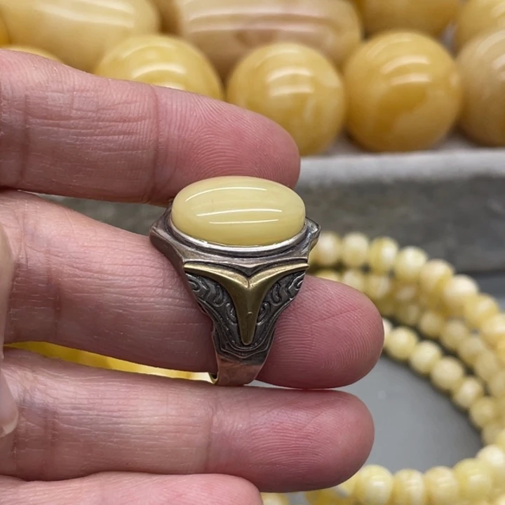 琥珀未镶嵌裸石蜜蜡