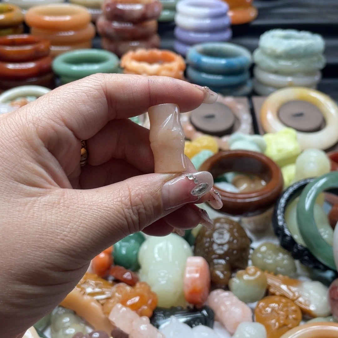 石英质玉手镯合金7**i