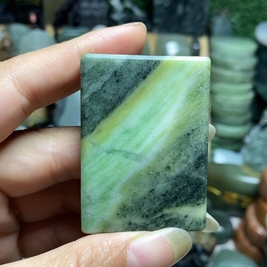 未镶嵌独山玉珠宝半成品