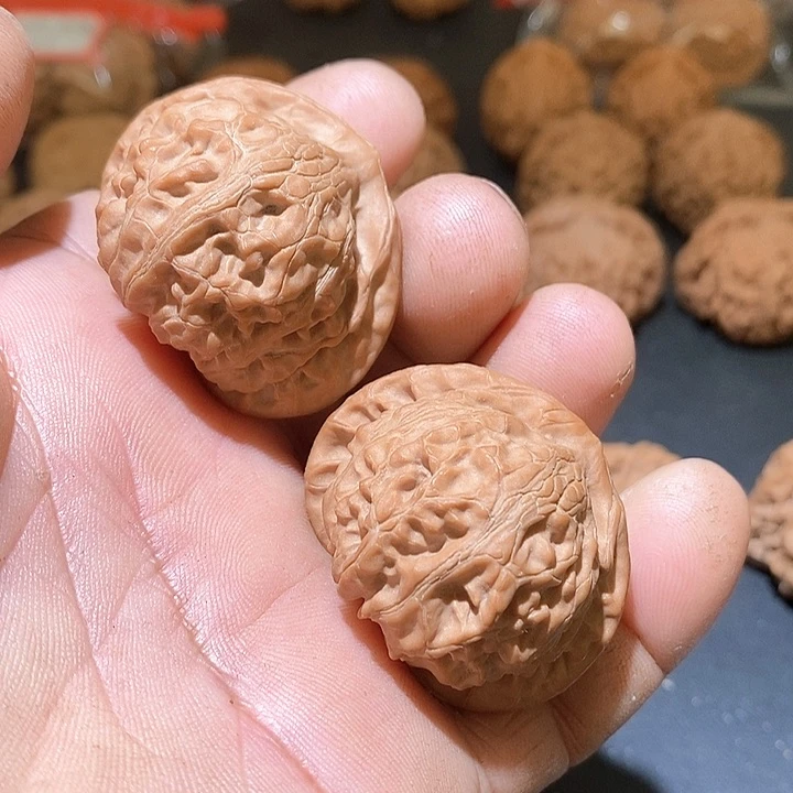 文玩核桃吊坠奥**z宫灯