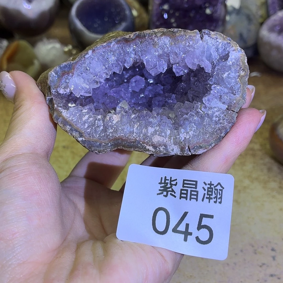 水晶大型摆件（非配饰）未镶嵌