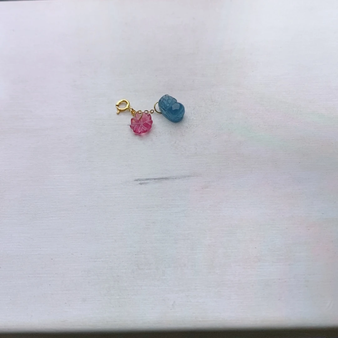 18K金镶嵌滴溜碧玺滴溜m