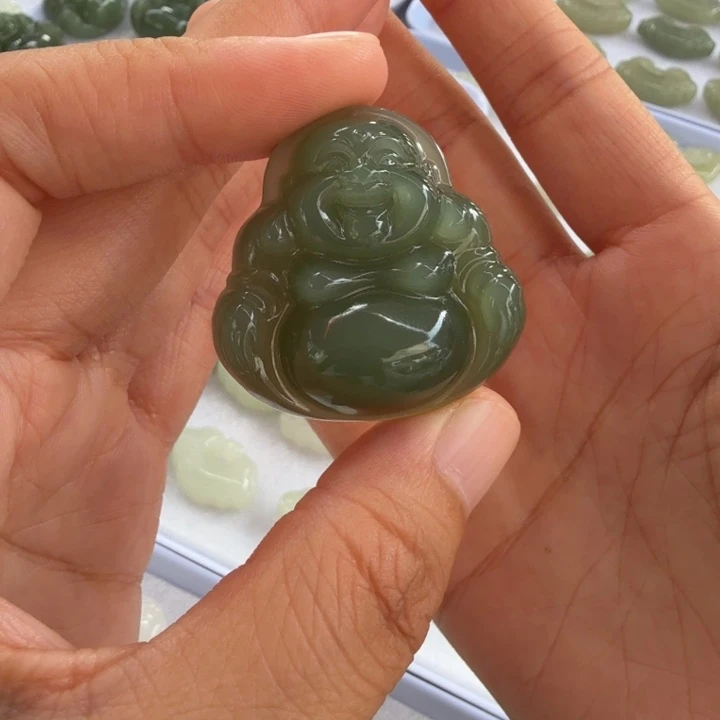 和田玉未镶嵌颈饰多样性淼